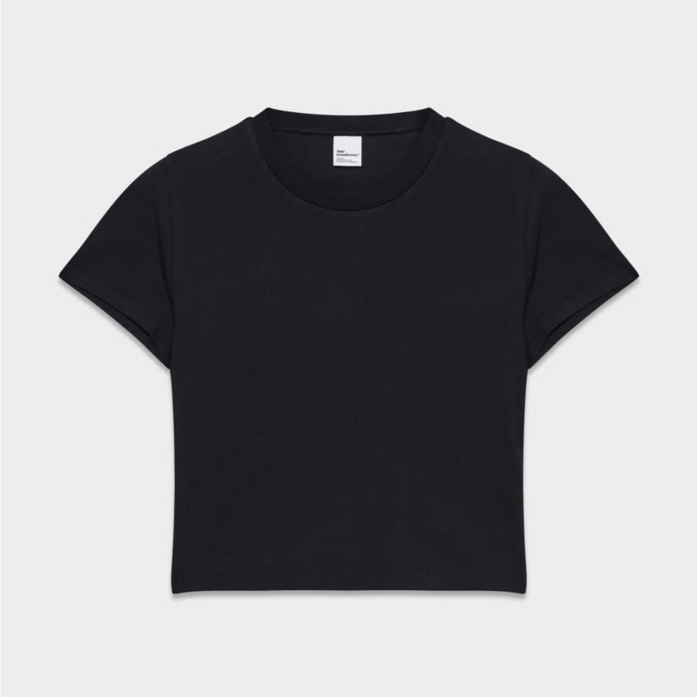 ARITZIA TNA HOMESTRETCH CREW WAIST TSHIRT